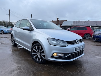 Used Volkswagen Polo 2014 for sale - 77480708: Photo