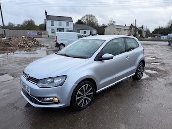 Used Volkswagen Polo 2014 for sale - 77480708: Photo