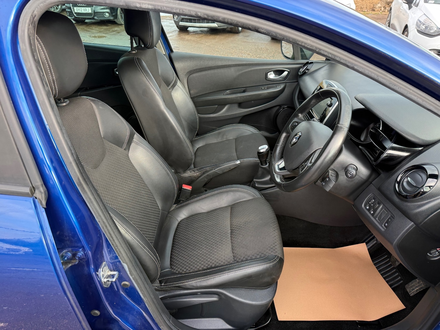 Used Renault Clio 2019 for sale - 77220793: Photo 11