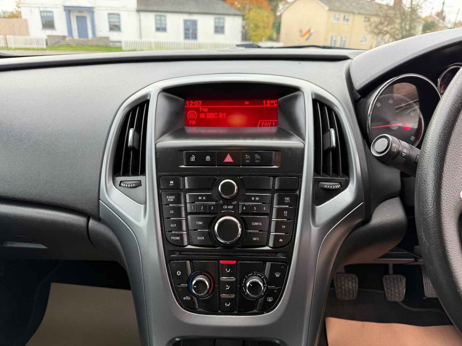 Used Vauxhall Astra 2012 for sale - 76478048: Photo 12