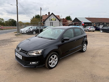 Used Volkswagen Polo 2010 for sale - 76464028: Photo