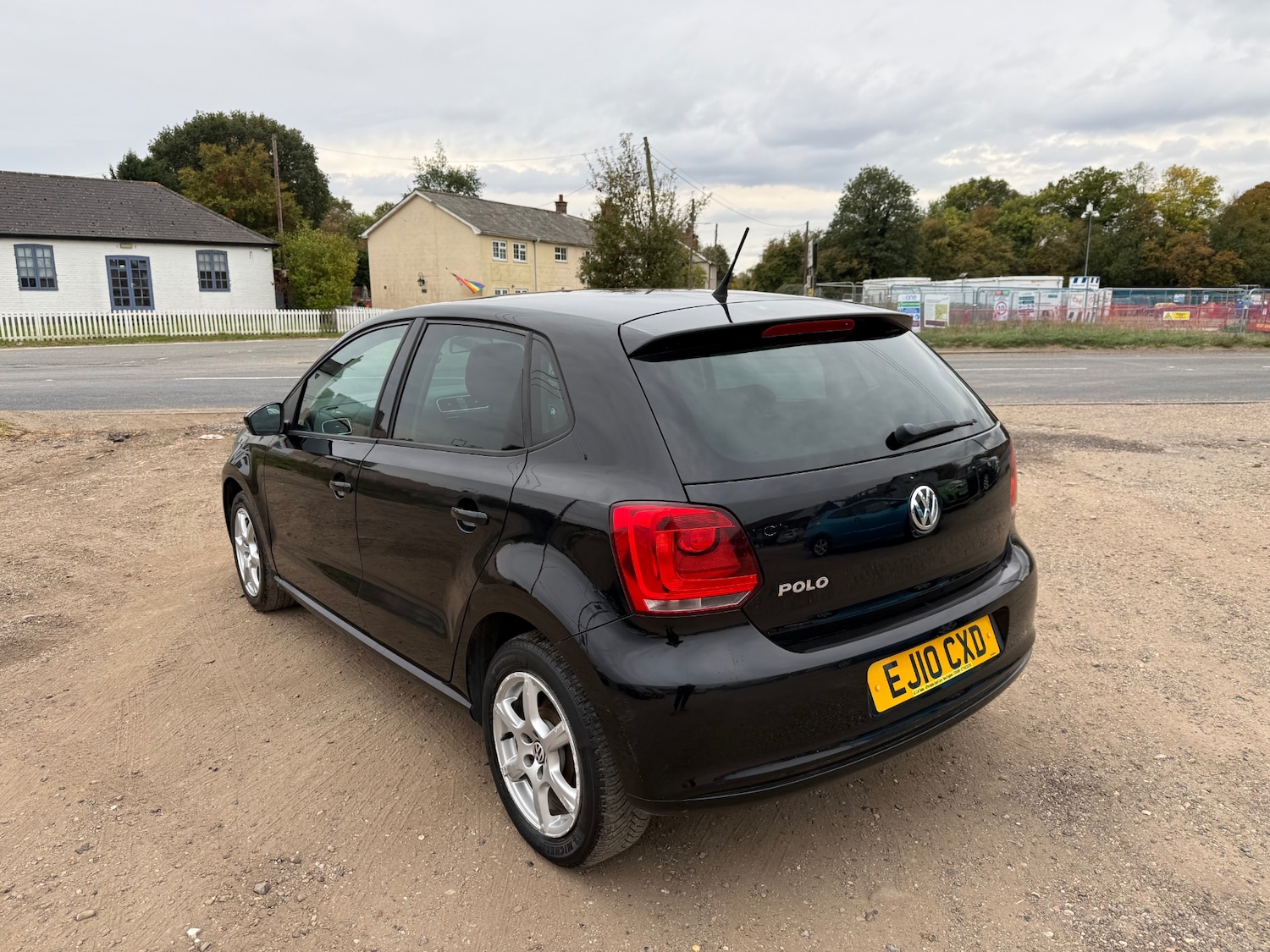 Used Volkswagen Polo 2010 for sale - 76464028: Photo 3