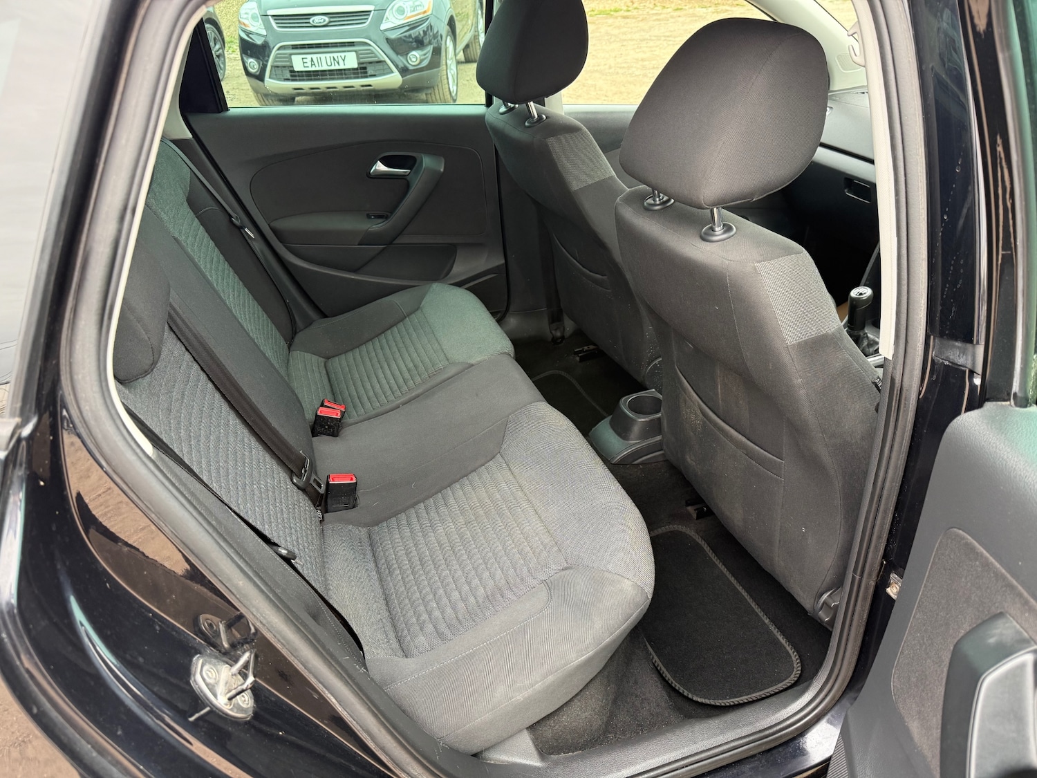 Used Volkswagen Polo 2010 for sale - 76464028: Photo 7