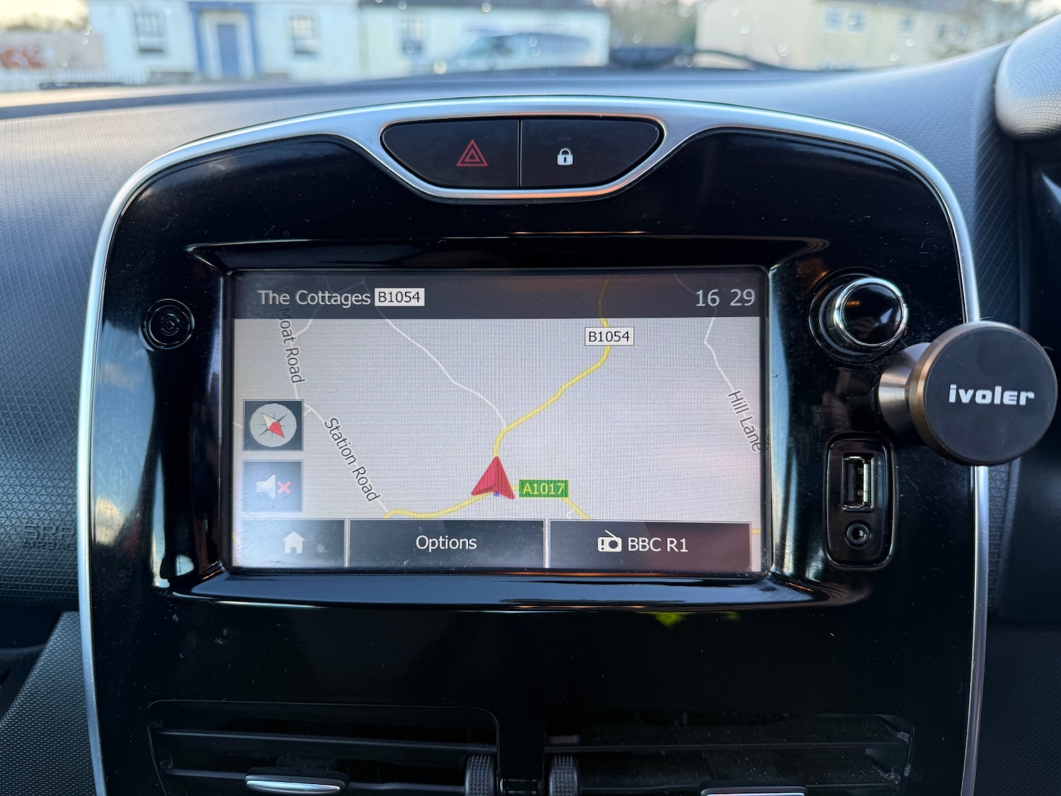 Used Renault Clio 2015 for sale - 78038459: Photo 12