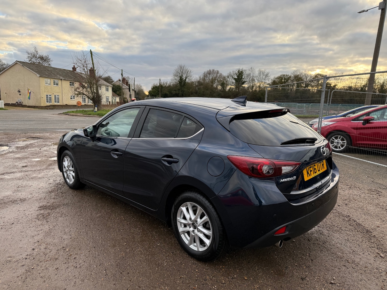 Used Mazda Mazda3 2016 for sale - 77679577: Photo 5