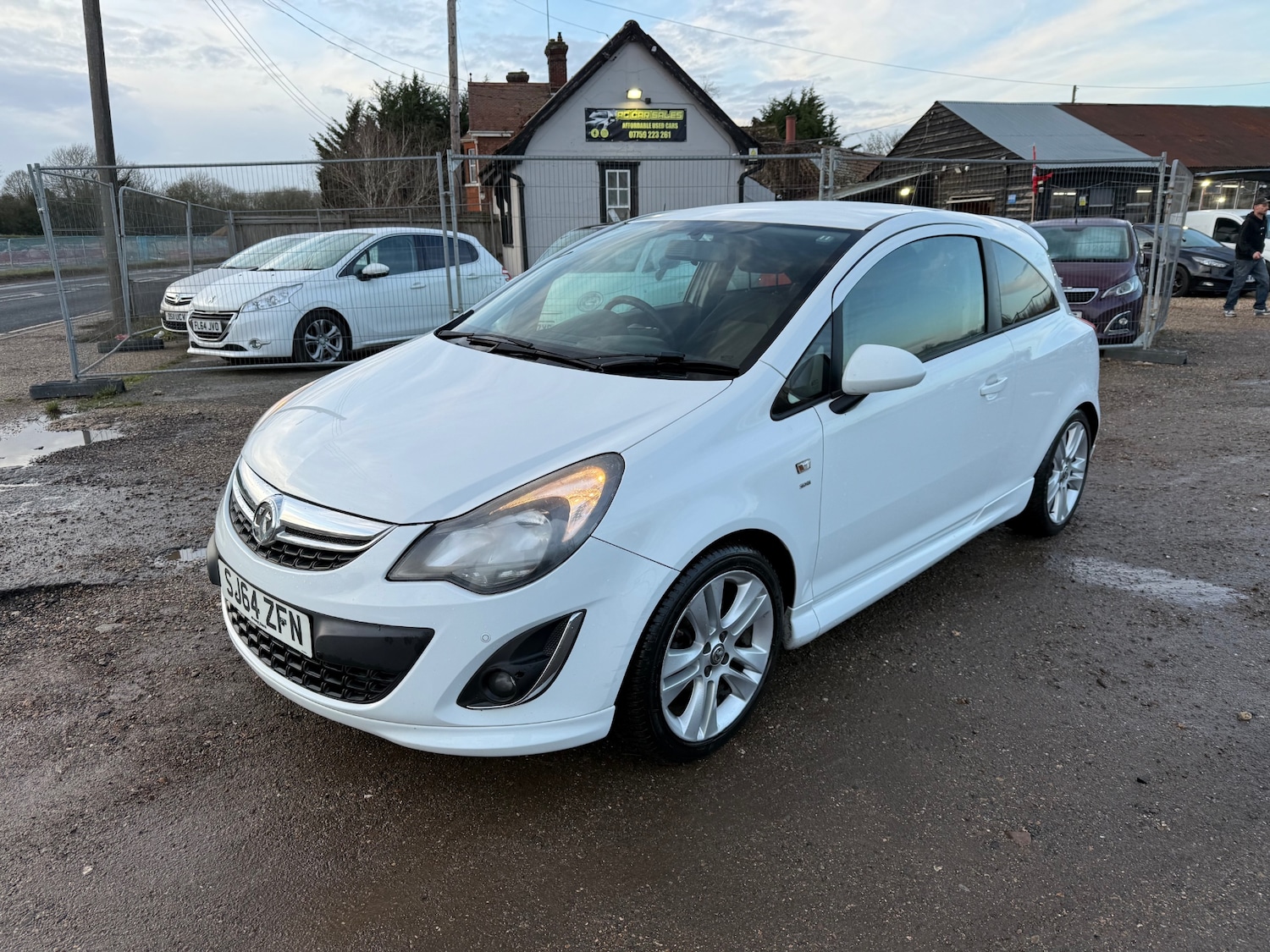 Used Vauxhall Corsa 2014 for sale - 78027255: Photo 3