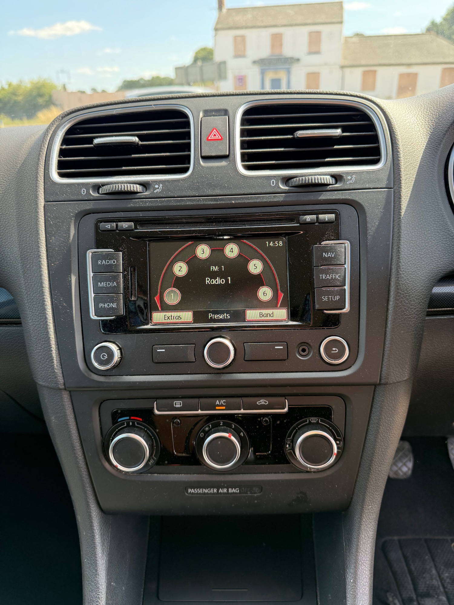 Used Volkswagen Golf 2012 for sale - 76464320: Photo 11