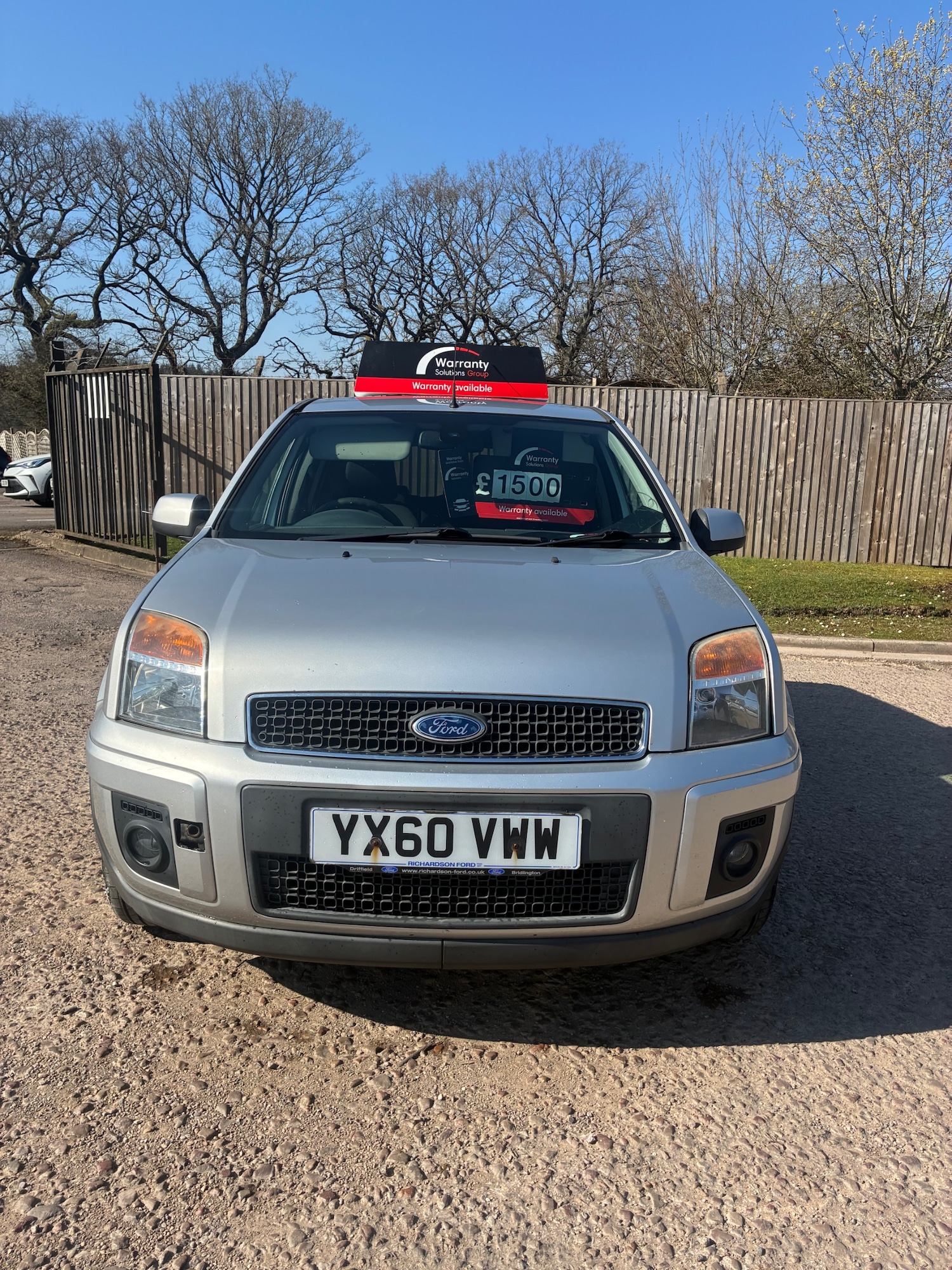 Used Ford Fusion 2010 for sale - 77950692: Photo 2