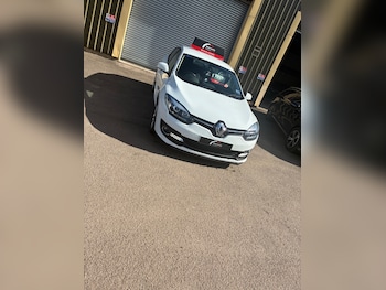 Used Renault Megane 2014 for sale - 76070664: Photo