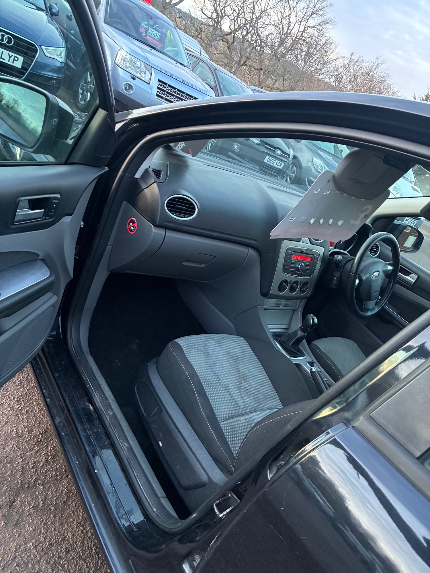 Used Ford Focus 2010 for sale - 77127602: Photo 13