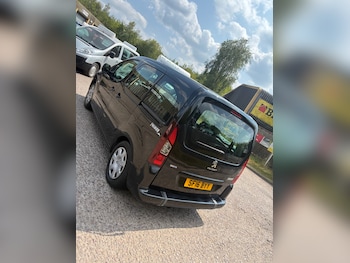 Used Peugeot Partner Tepee 2016 for sale - 79253592: Photo
