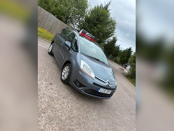 Used Citroen Grand C4 Picasso 2010 for sale - 78938943: Photo
