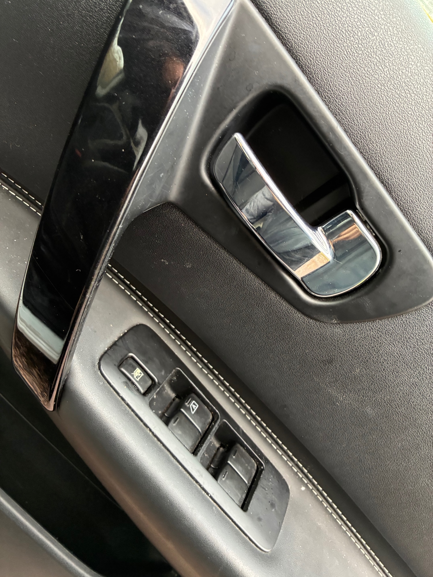 Used Nissan Qashqai 2013 for sale - 76738590: Photo 12