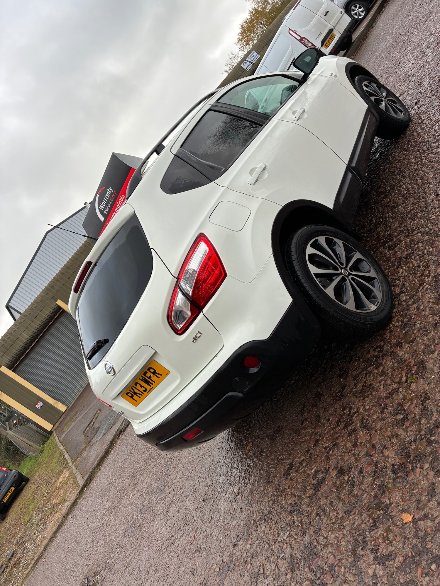 Used Nissan Qashqai 2013 for sale - 76738590: Photo 7