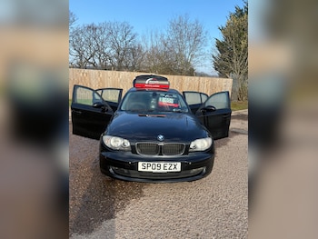 Used BMW 1 Series 2009 for sale - 77762409: Photo