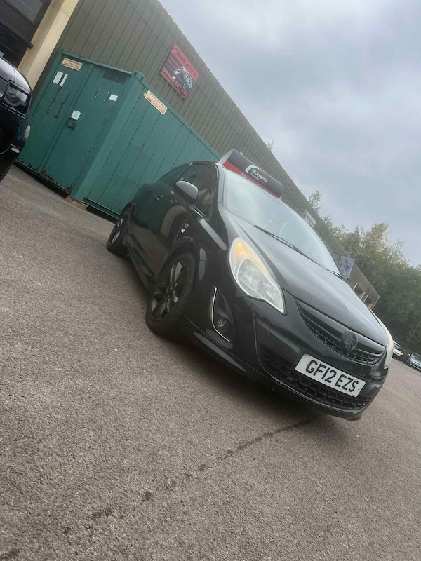 Used Vauxhall Corsa 2012 for sale - 76221631: Photo 1