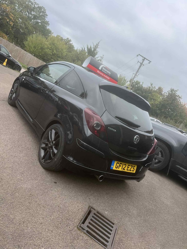 Used Vauxhall Corsa 2012 for sale - 76221631: Photo 3
