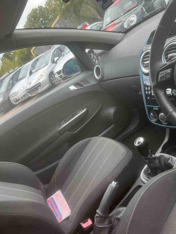 Used Vauxhall Corsa 2012 for sale - 76221631: Photo 9