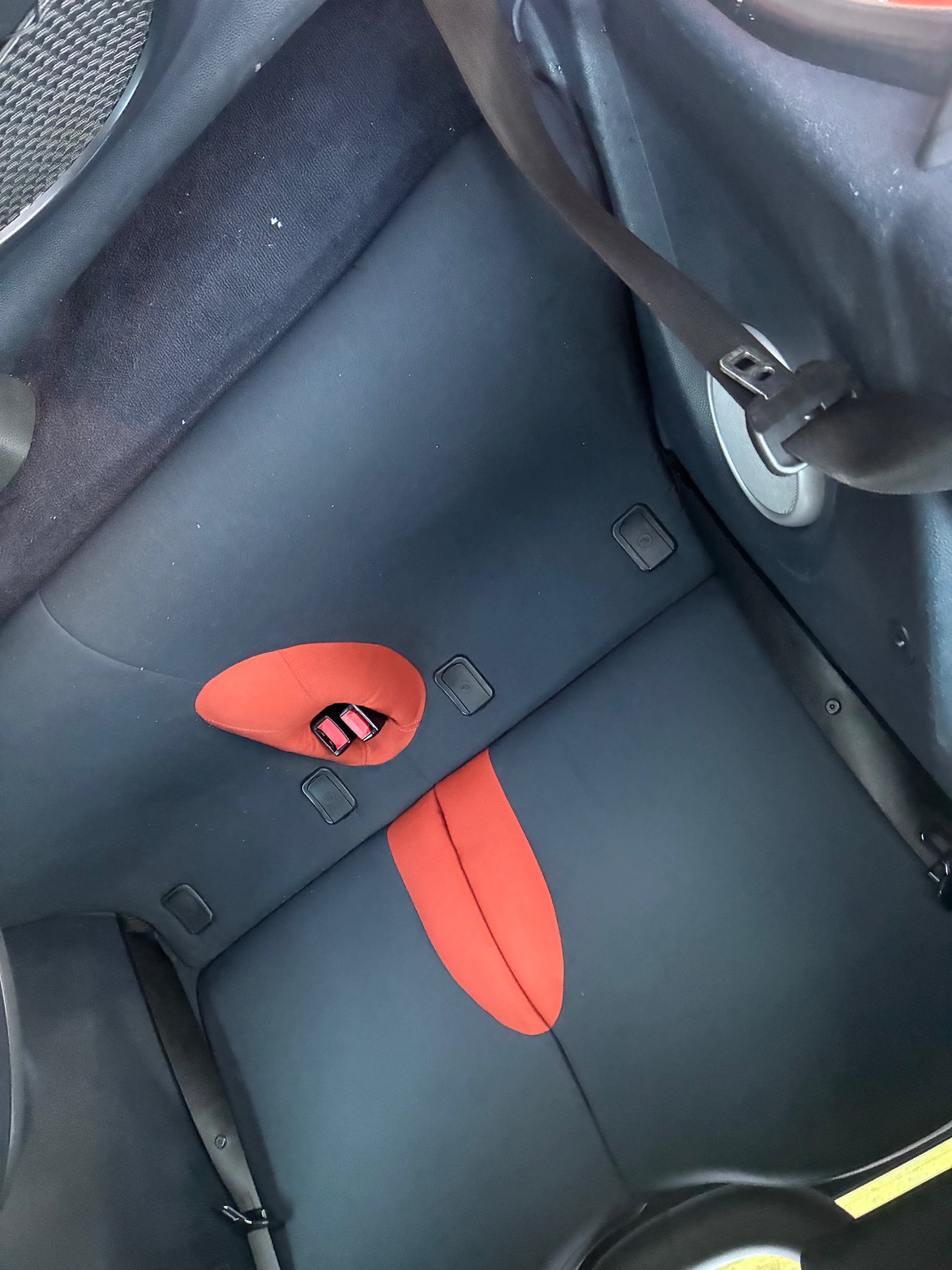 Used MINI Convertible 2004 for sale - 77620301: Photo 13