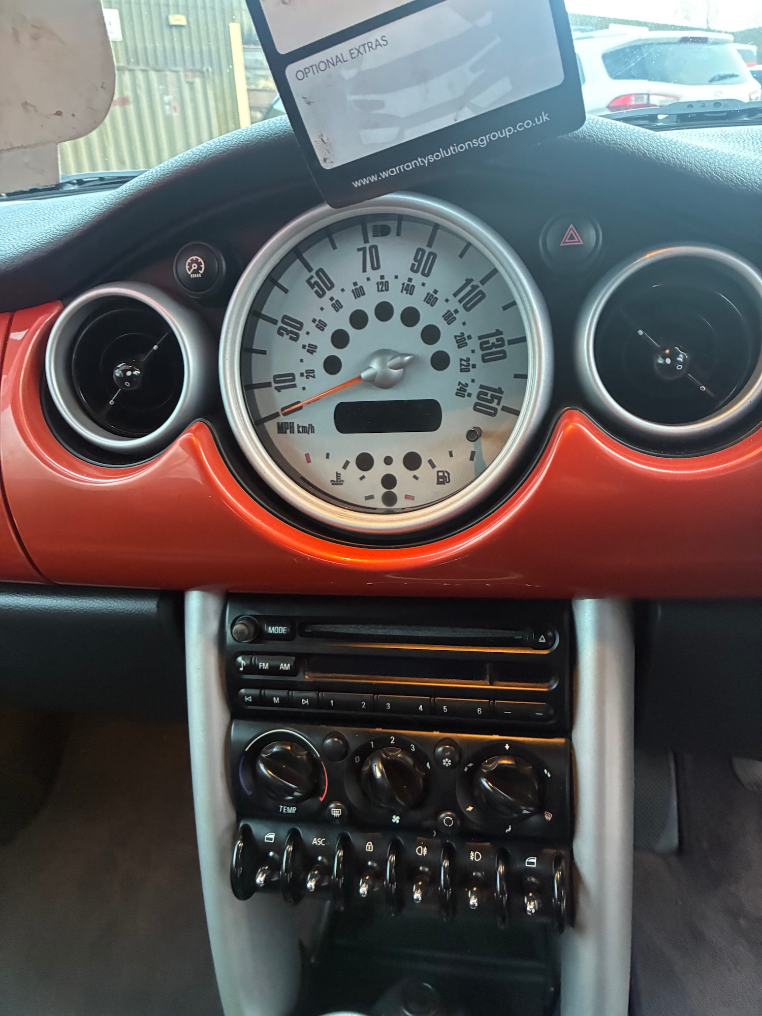 Used MINI Convertible 2004 for sale - 77620301: Photo 8