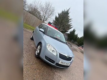 Used Skoda Fabia 2010 for sale - 77579803: Photo