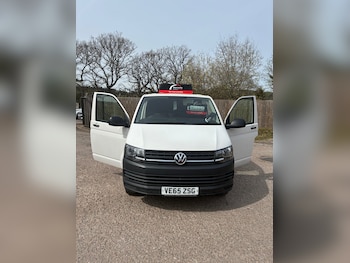 Used Volkswagen Transporter 2016 for sale - 78198739: Photo
