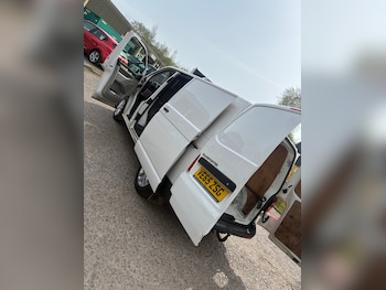 Used Volkswagen Transporter 2016 for sale - 78198739: Photo