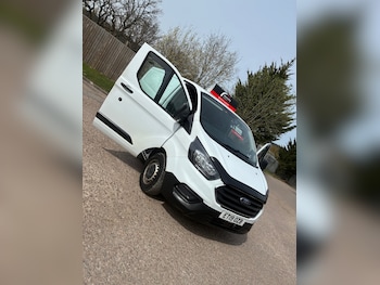 Ford Transit Custom feature image
