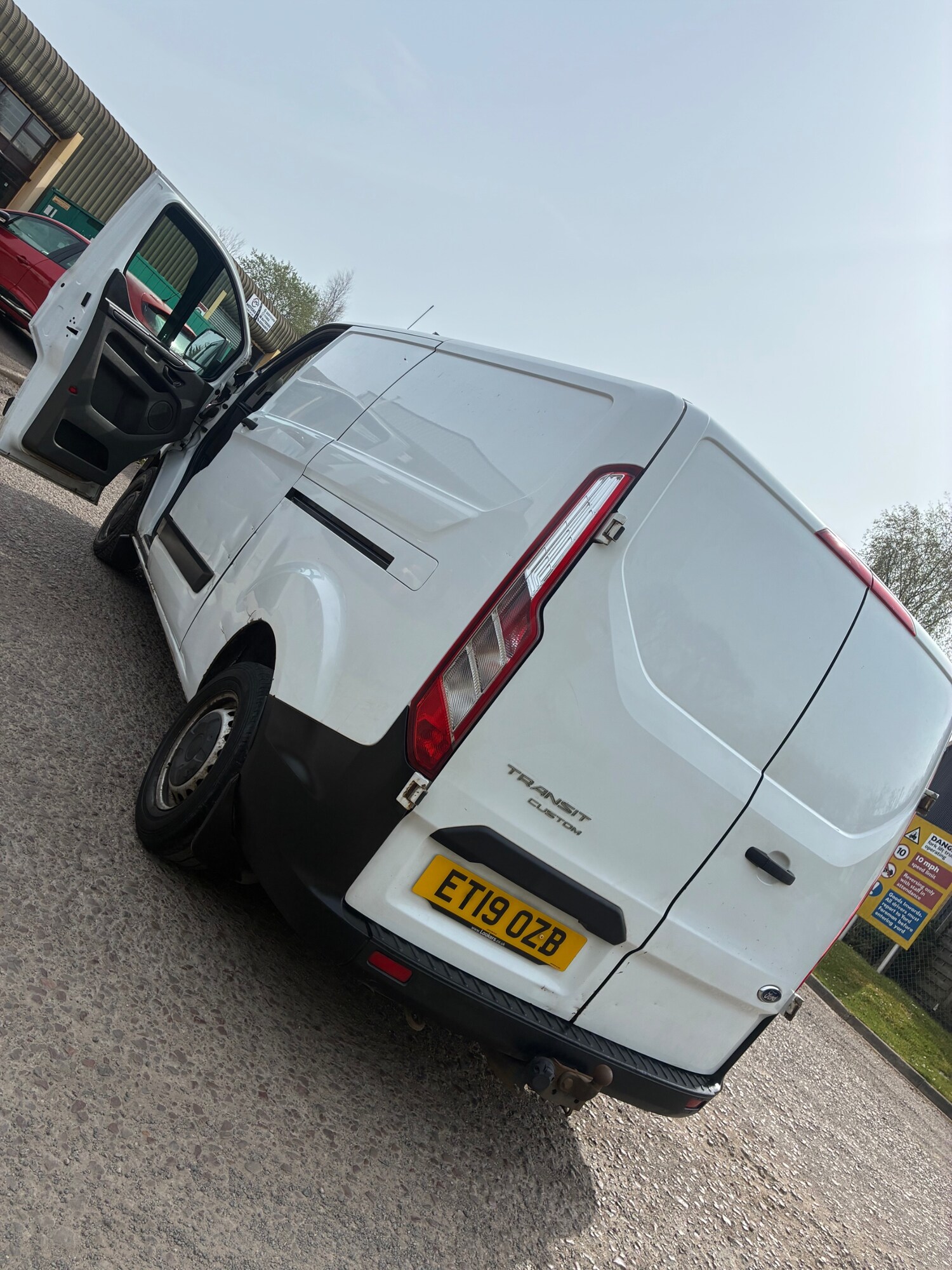 Used Ford Transit Custom 2019 for sale - 78198173: Photo 4