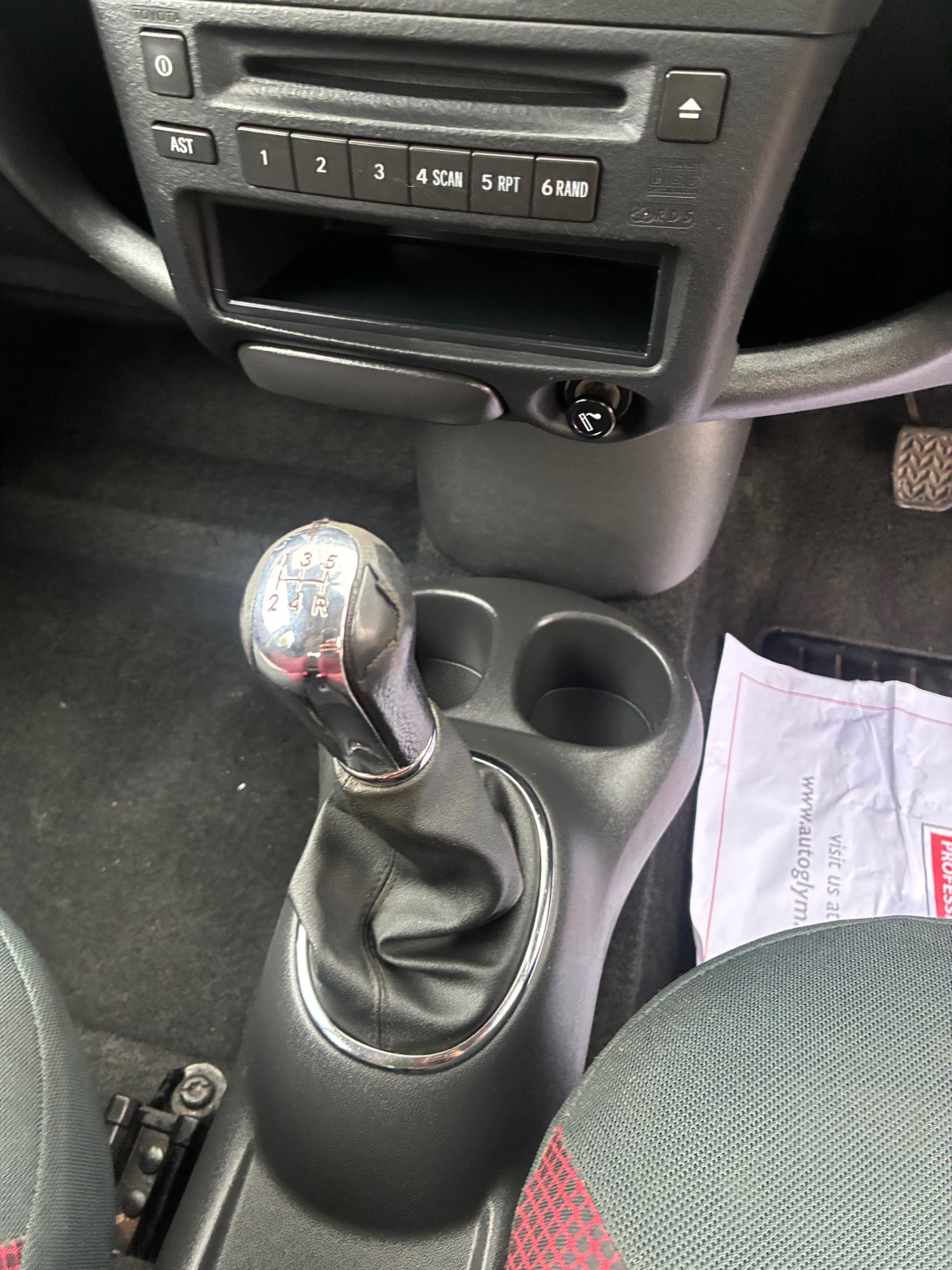 Used Toyota Yaris 2005 for sale - 77902779: Photo 8