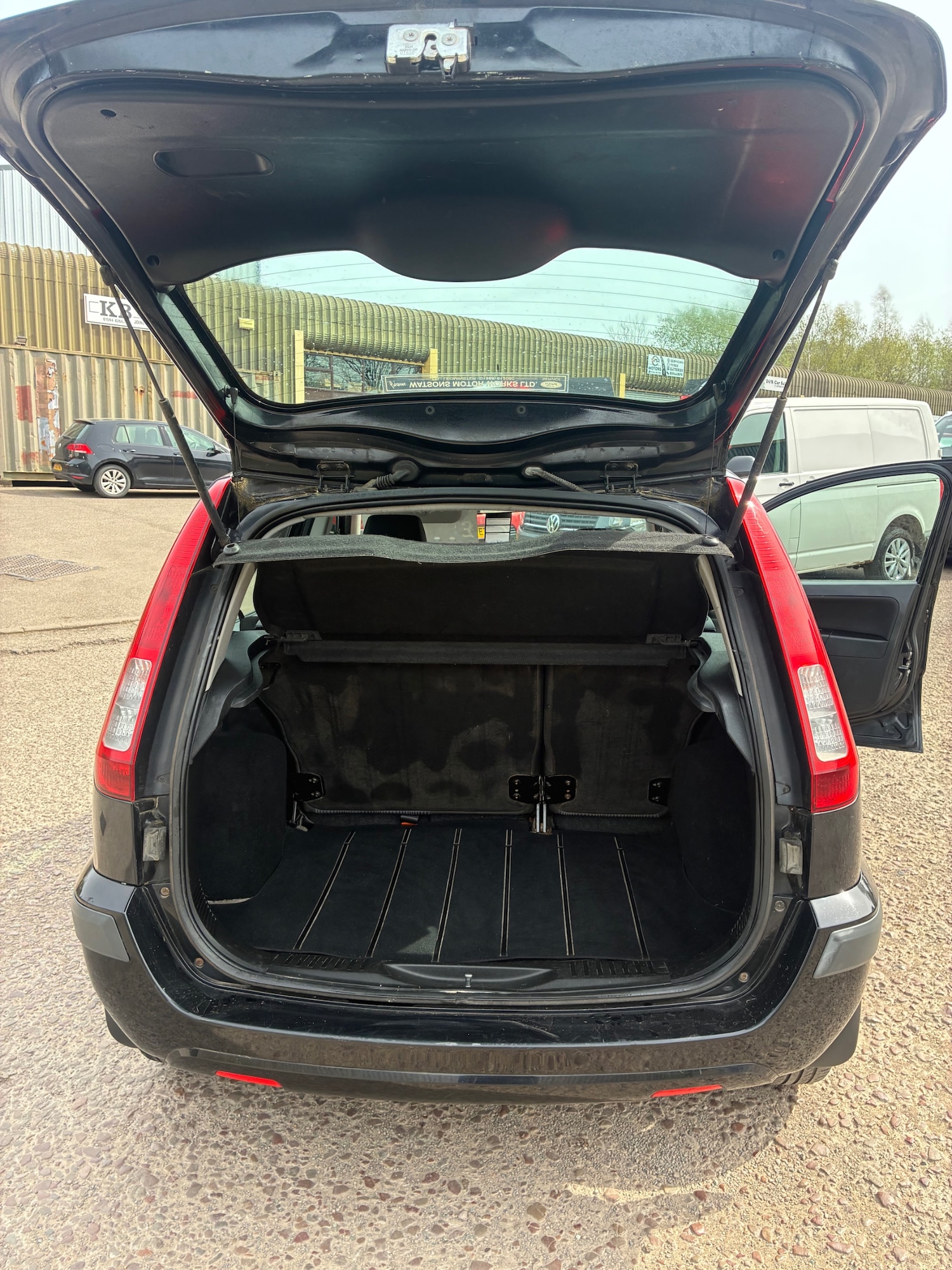 Used Ford Fusion 2009 for sale - 78198155: Photo 14