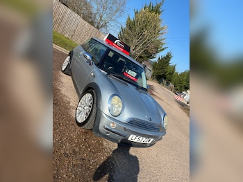 Used MINI Hatch 2003 for sale - 77746301: Photo