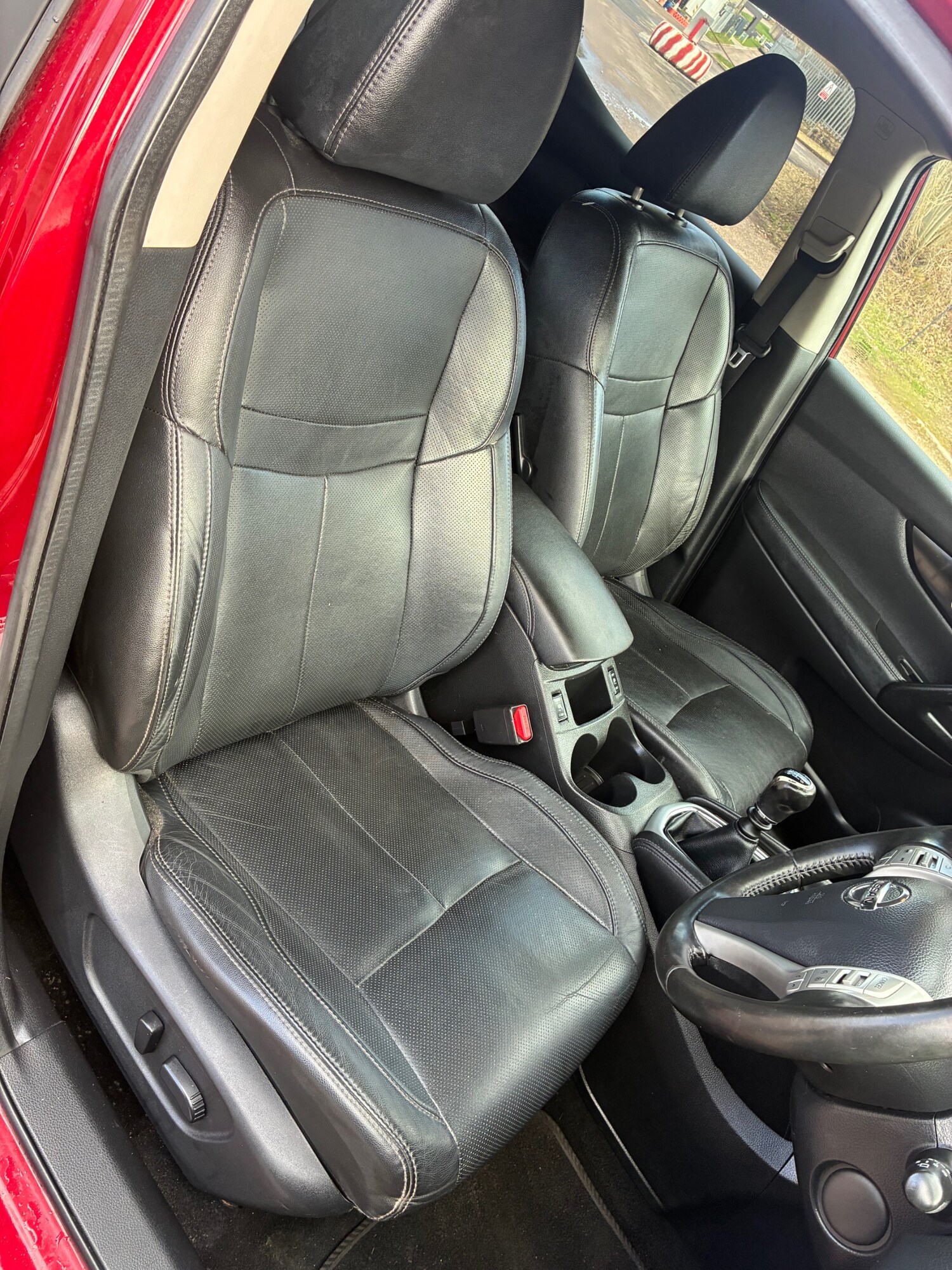 Used Nissan Qashqai 2015 for sale - 77830065: Photo 10