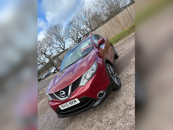 Used Nissan Qashqai 2015 for sale - 77830065: Photo
