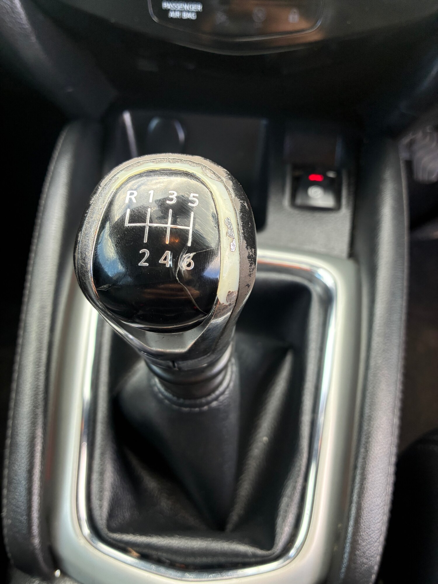 Used Nissan Qashqai 2015 for sale - 77830065: Photo 9