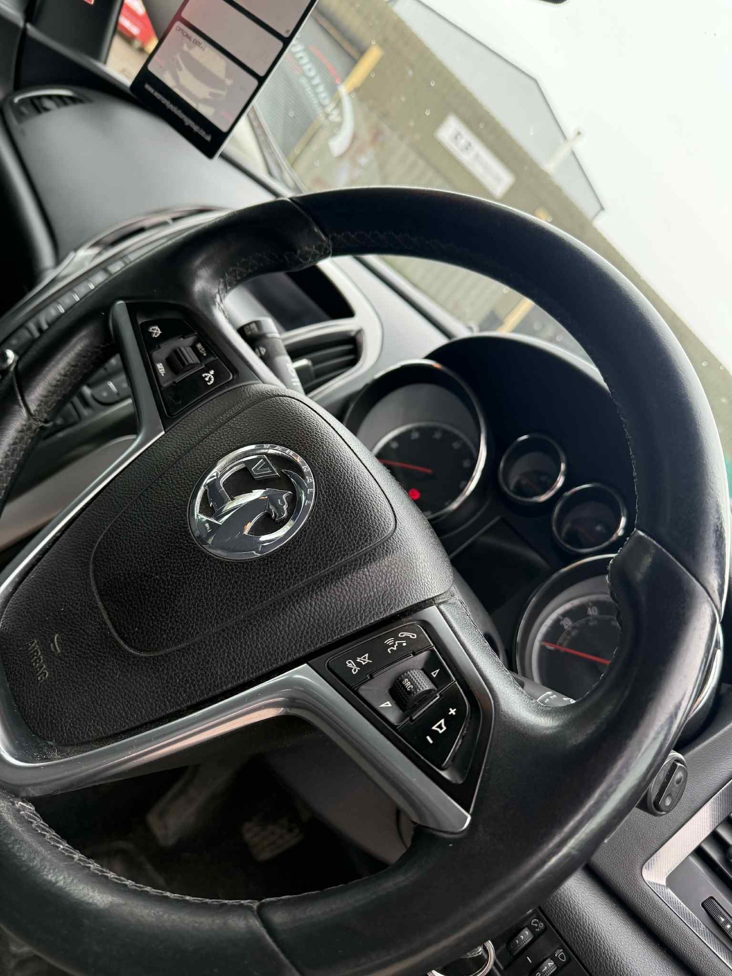 Used Vauxhall Astra 2011 for sale - 77482691: Photo 12