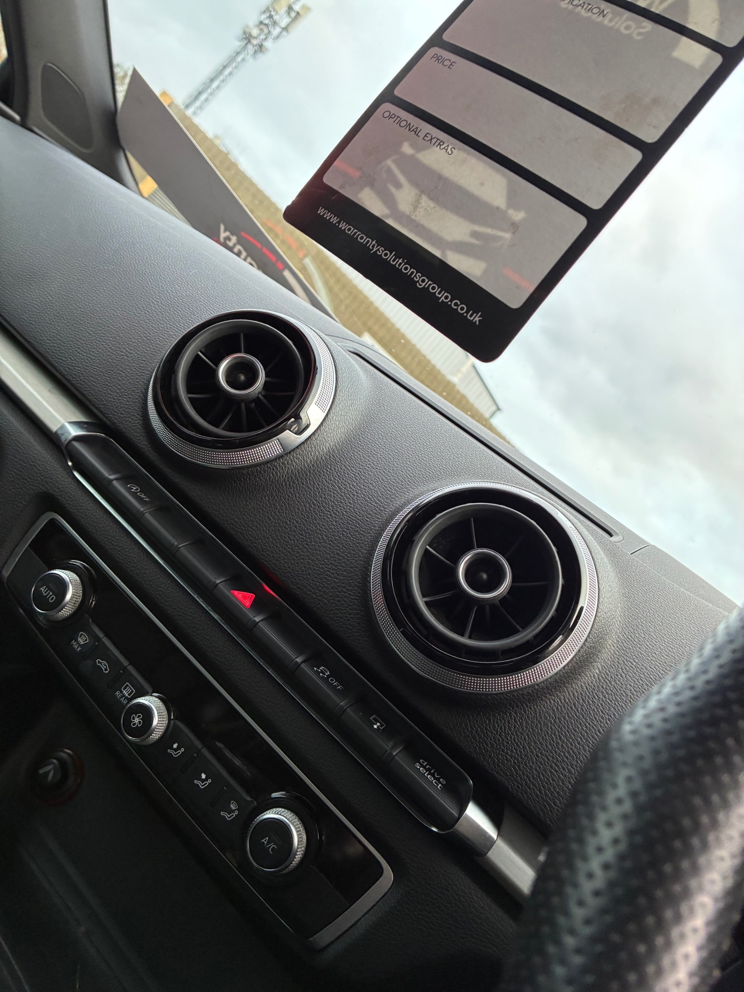 Used Audi A3 2014 for sale - 77200852: Photo 12