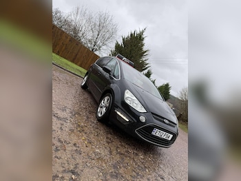 2012 (12) - 2.0 TDCi 140 Titanium 5dr