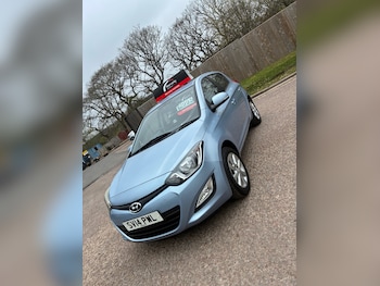 Used Hyundai i20 2014 for sale - 78239799: Photo