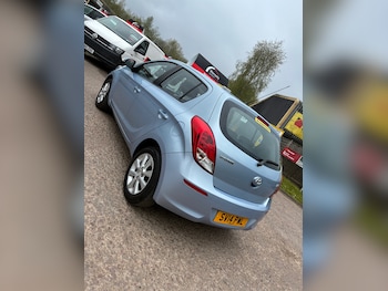 Used Hyundai i20 2014 for sale - 78239799: Photo