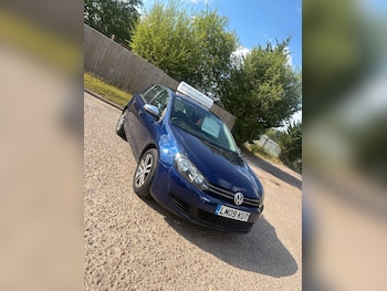 Used Volkswagen Golf 2009 for sale - 79211650: Photo