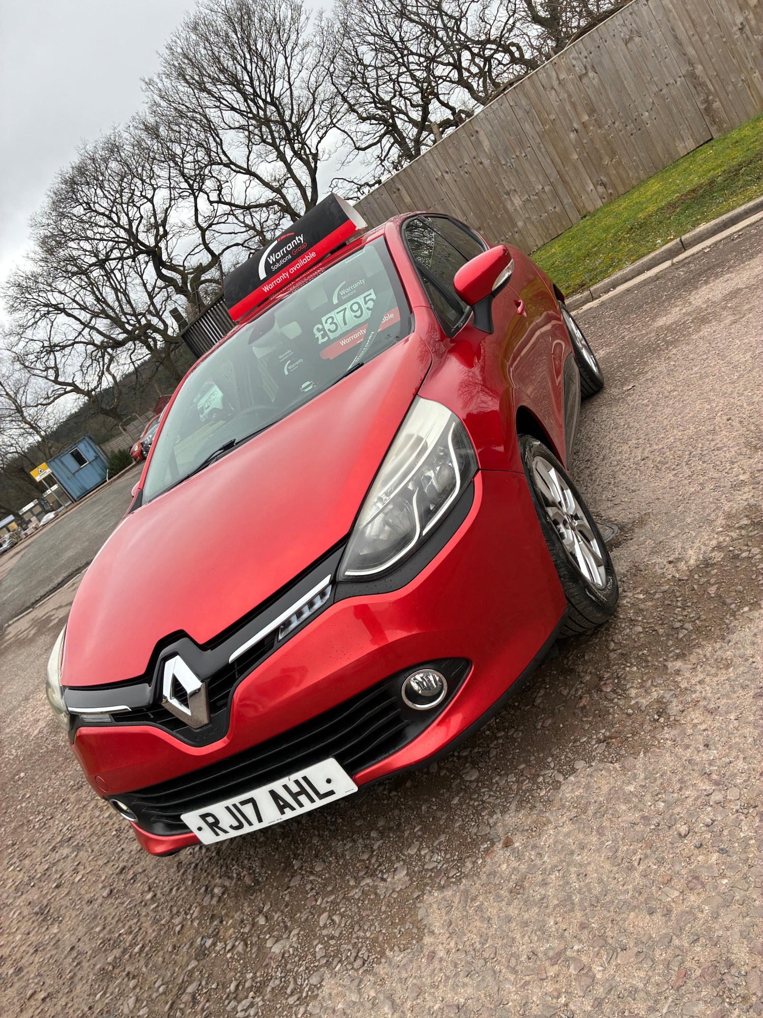 Used Renault Clio 2017 for sale - 77778084: Photo 3