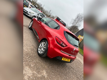 Used Renault Clio 2017 for sale - 77778084: Photo