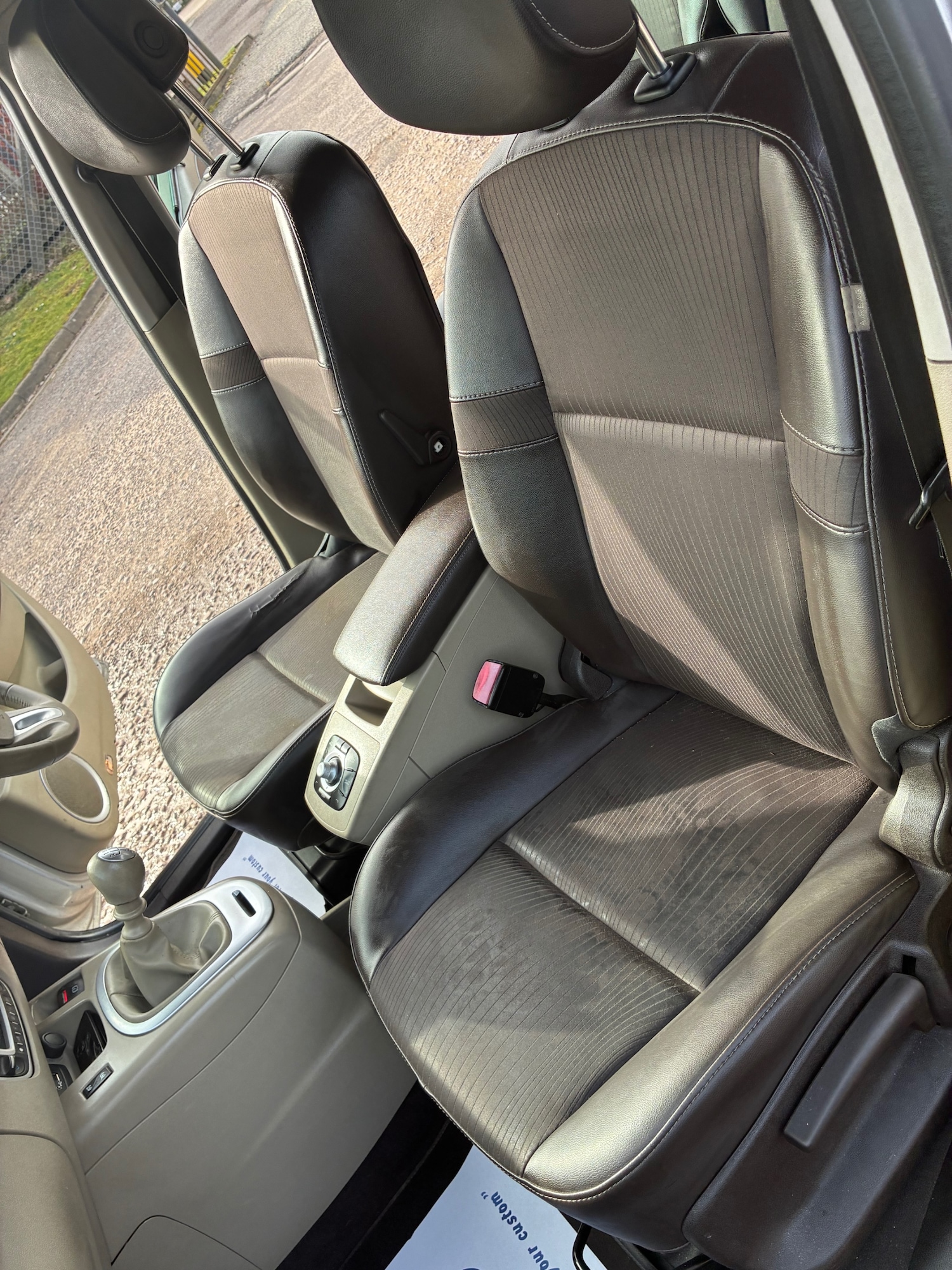 Used Renault Scenic 2010 for sale - 77762260: Photo 11