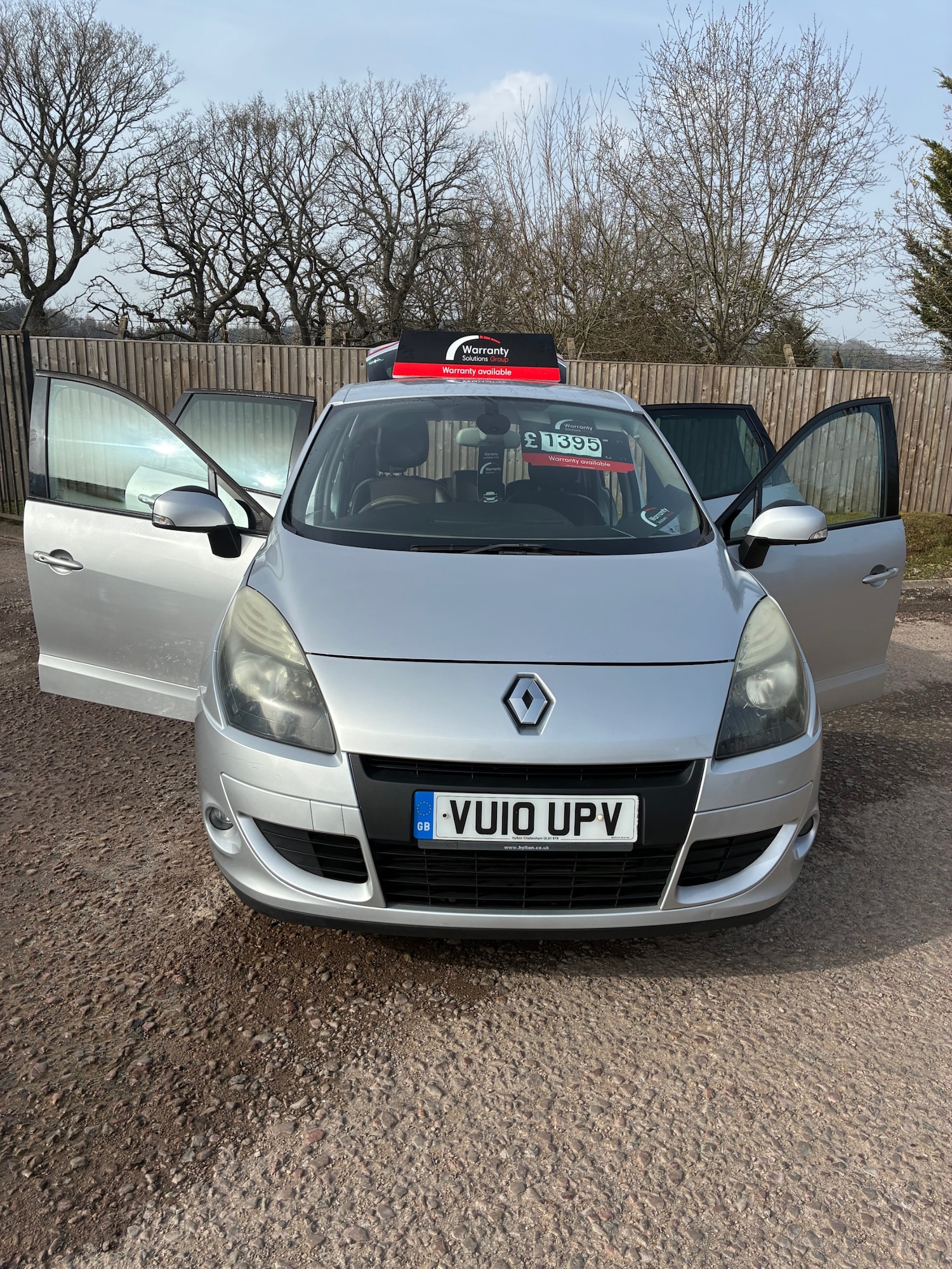 Used Renault Scenic 2010 for sale - 77762260: Photo 2