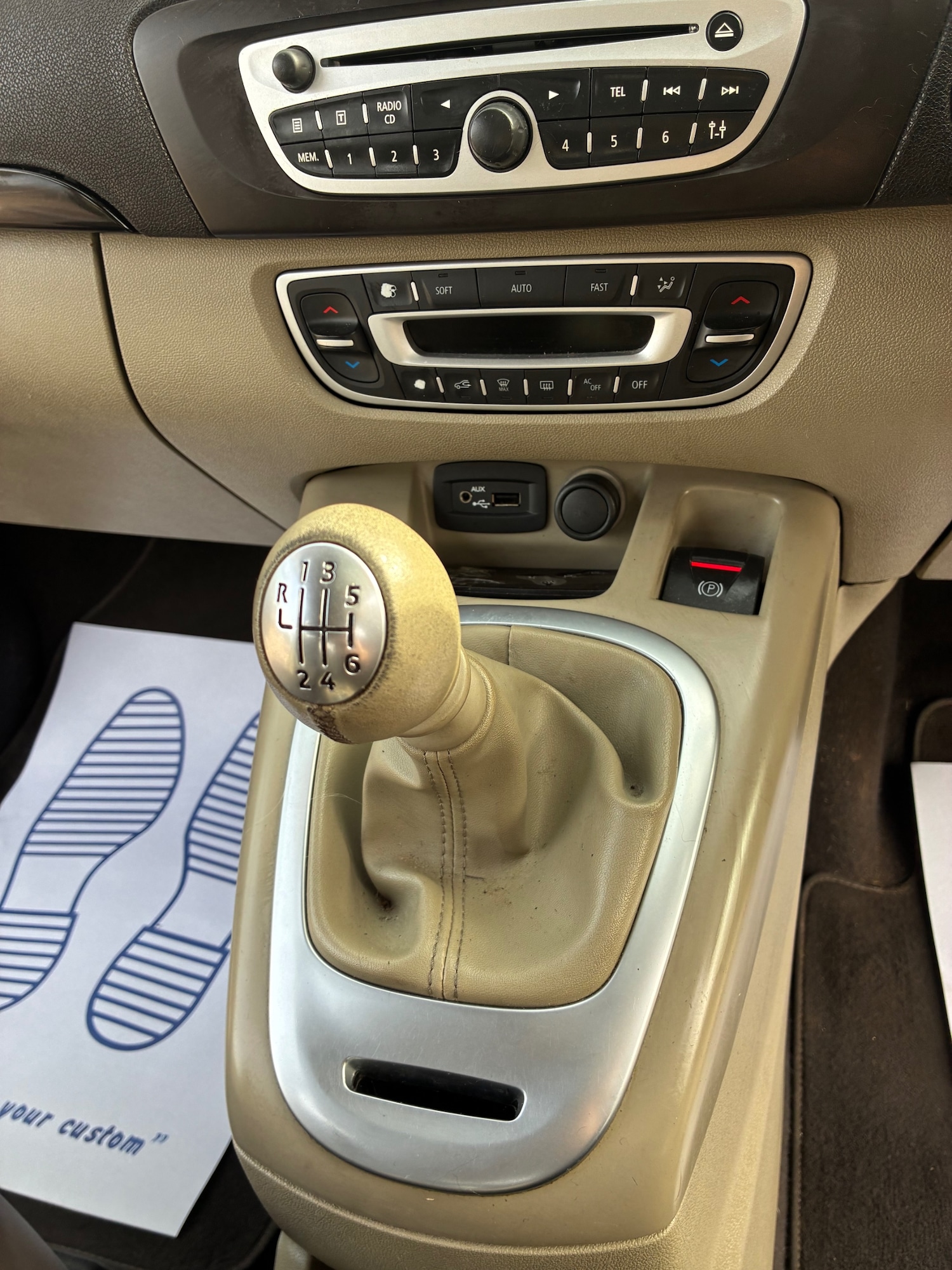 Used Renault Scenic 2010 for sale - 77762260: Photo 9