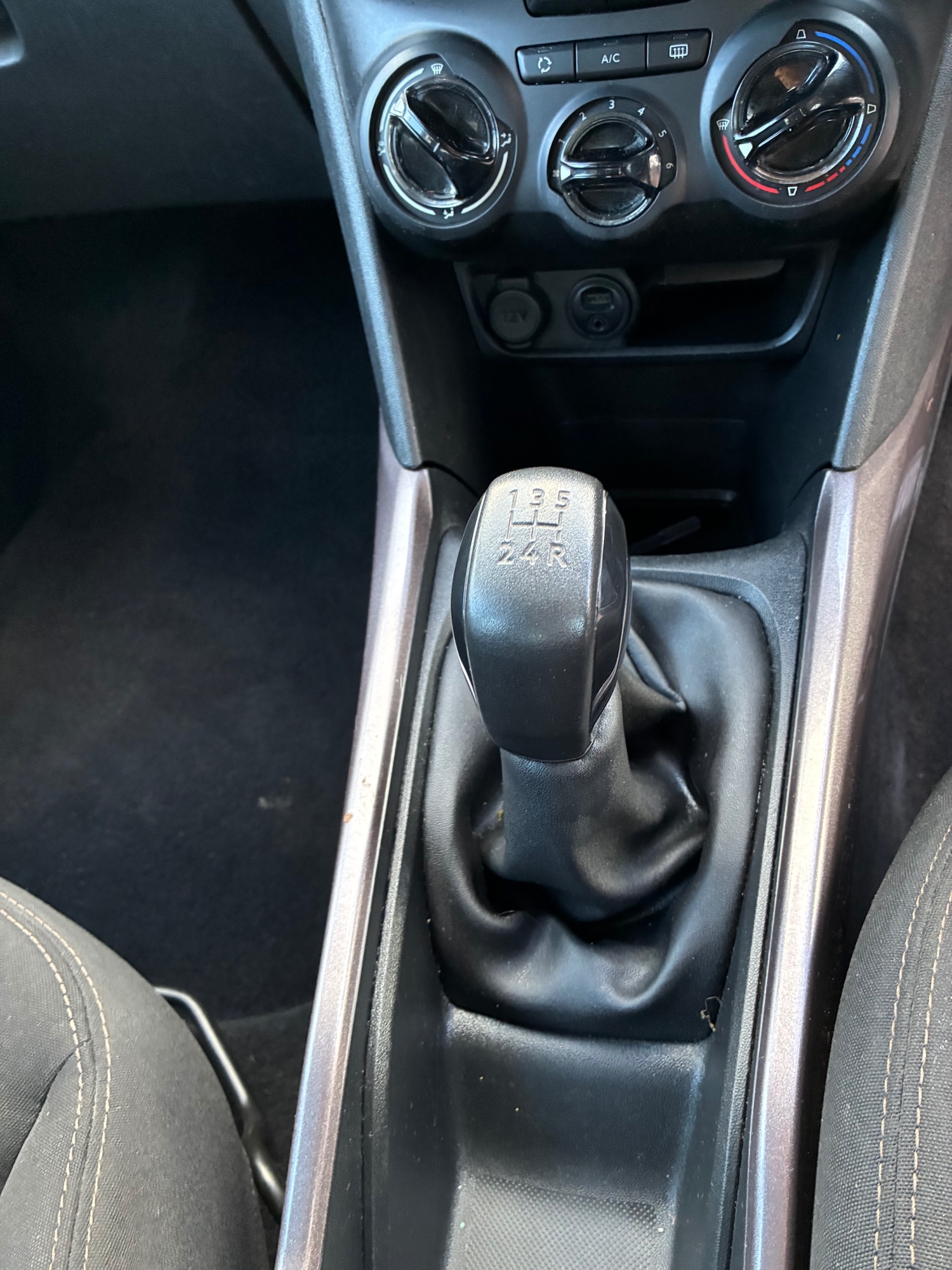 Used Peugeot 2008 2014 for sale - 77234075: Photo 10