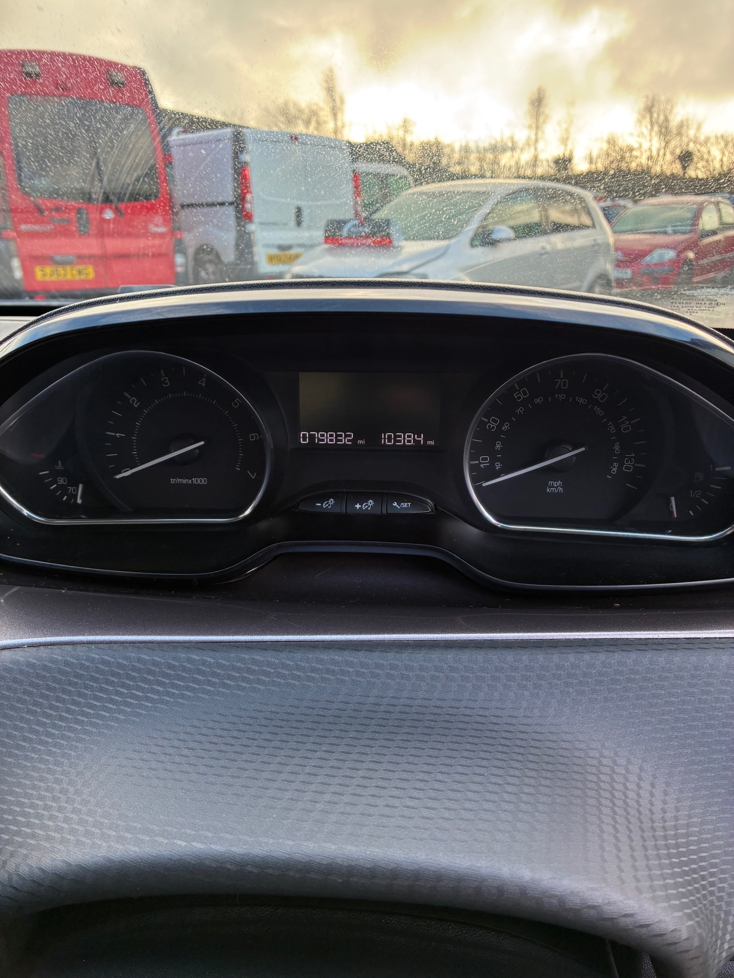 Used Peugeot 2008 2014 for sale - 77234075: Photo 8