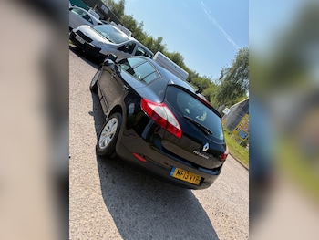 Used Renault Megane 2013 for sale - 79173845: Photo