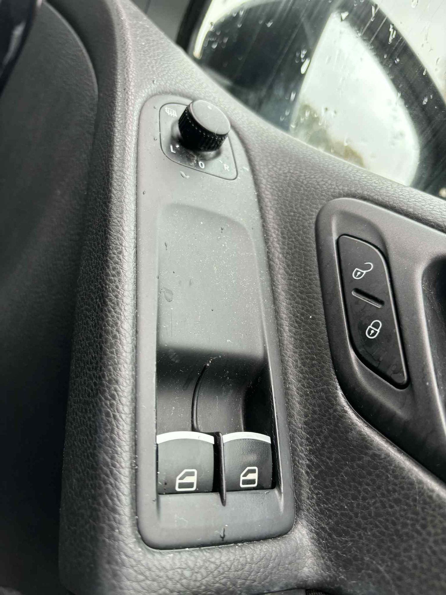 Used Volkswagen Golf 2010 for sale - 76534955: Photo 11